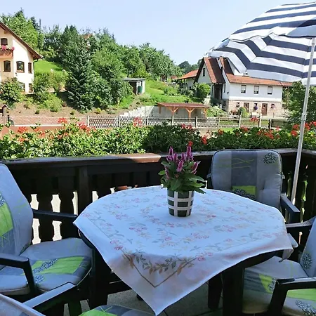아파트 Peaceful Family Base In Floh Seligenthal